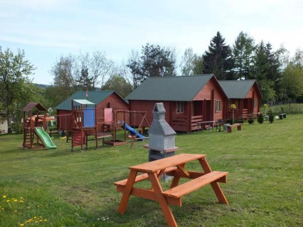 Holiday home Wakacyjne Domki Nad Jeziorem U Falow